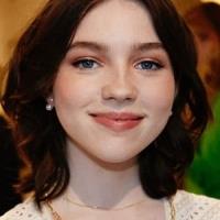 Alexa Swinton