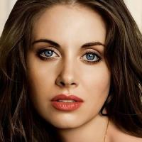Alison Brie