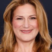 Ana Gasteyer