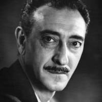 Arnold Moss