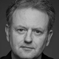 Barry Barnes