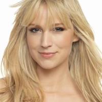 Beth Riesgraf