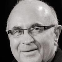 Bob Hoskins