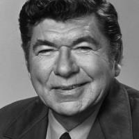 Claude Akins