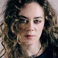 Demet Evgar