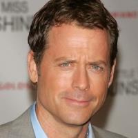 Greg Kinnear