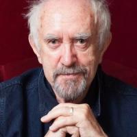 Jonathan Pryce
