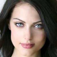 Julia Voth