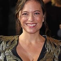 Lauren Schmidt Hissrich