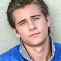 Luke Benward