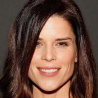 Neve Campbell