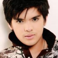 Oliver Aquino