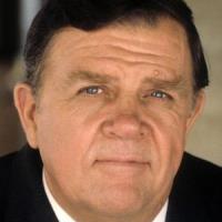Pat Hingle