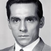 Perry Lopez