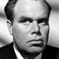 Peter Bull