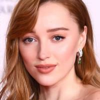 Phoebe Dynevor