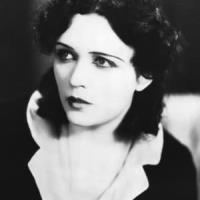 Pola Negri