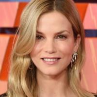 Sylvia Hoeks