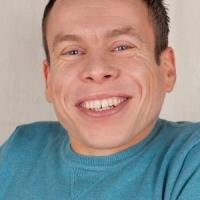 Warwick Davis