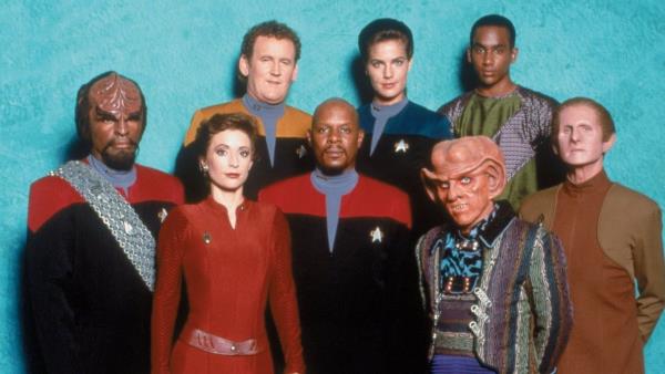 Star Trek: Hluboký vesmír devět